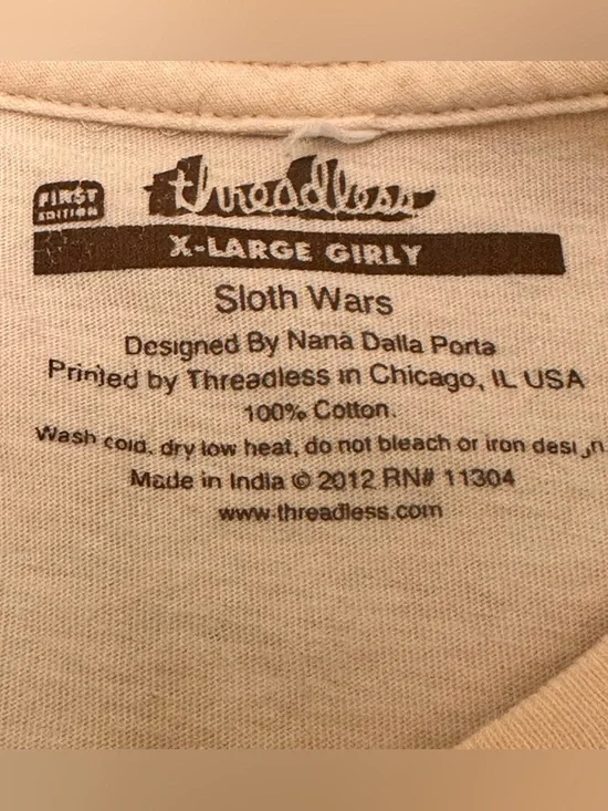 Threadless “Sloth Wars” Tee - Picture 4 of 6